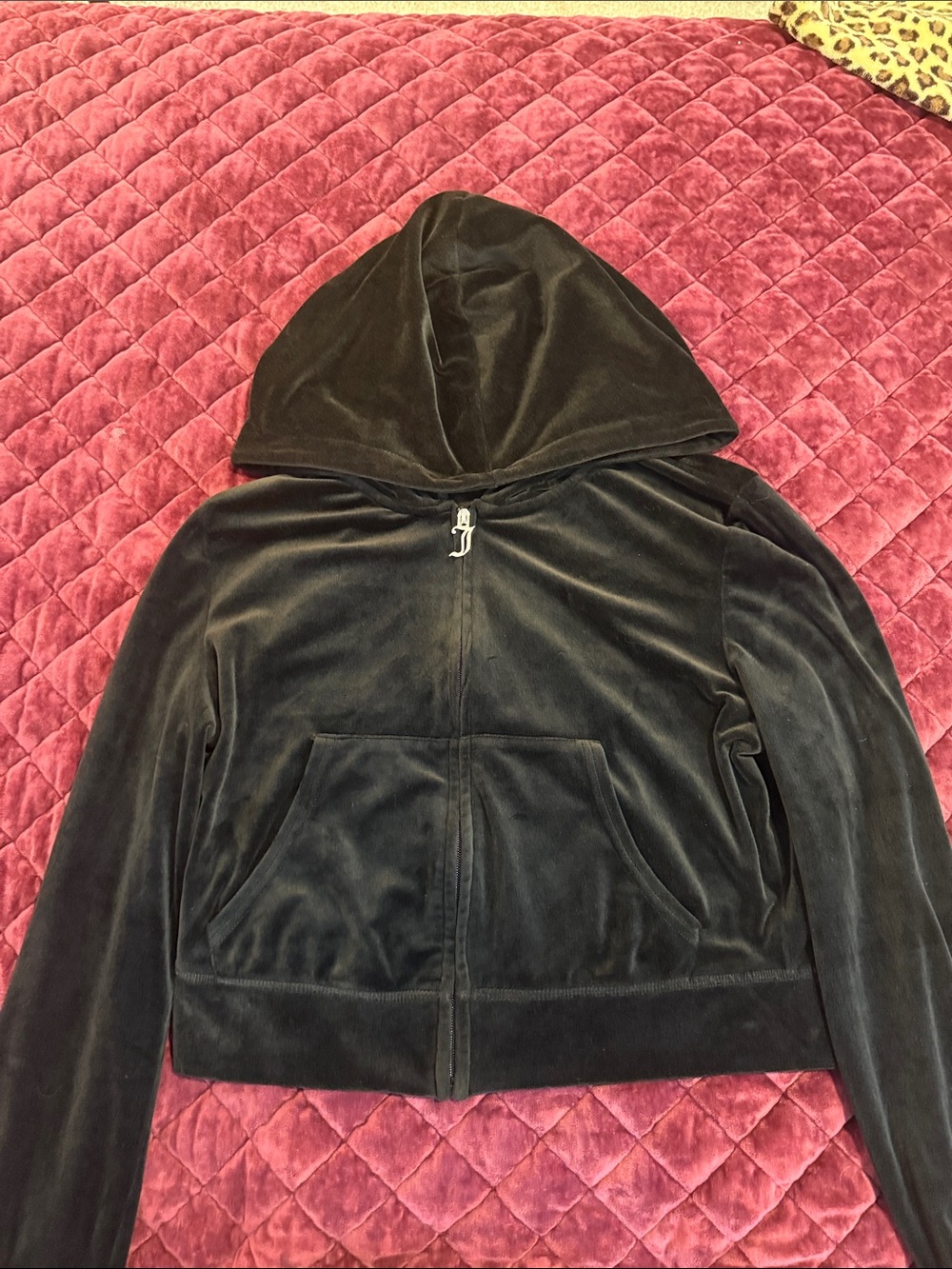 Juicy Couture Black Velour Tracksuit Set - Picture 3 of 4